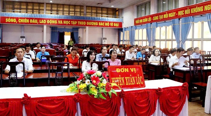 /SiteAssets/Lists/TinTucBaiViet/TinBaiChuaDuyet/z6595720516951_8455d61104e4cf3830ccdd31b85be9fd.jpg