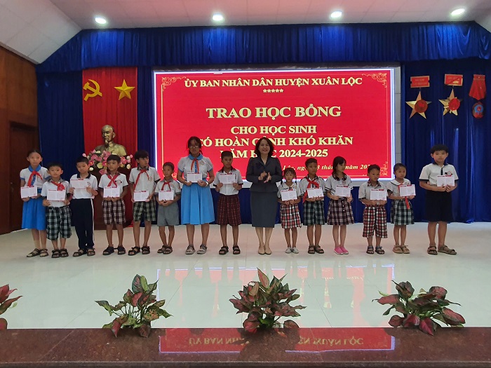 /SiteAssets/Lists/TinTucBaiViet/TinBaiChuaDuyet/z6597339421164_12c1478dbe1e5b93c5e5150197a6949f.jpg